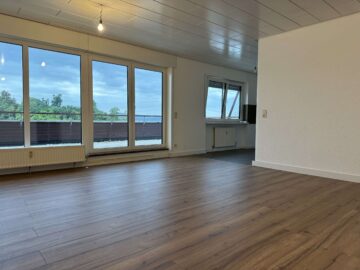 Umfangreich renoviert! Moderne 3 Zimmer Wohnung in Aussichtslage!, 56179 Vallendar, Etagenwohnung