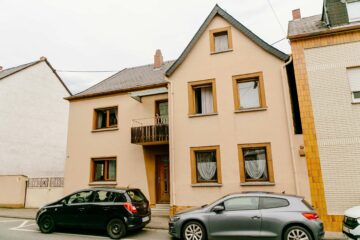 Charmantes und historisches Haus mit zusätzlichem Bauplatz!, 56218 Mülheim-Kärlich, Einfamilienhaus